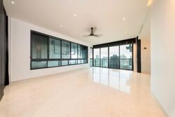 RiverGate (D9), Apartment #558993501